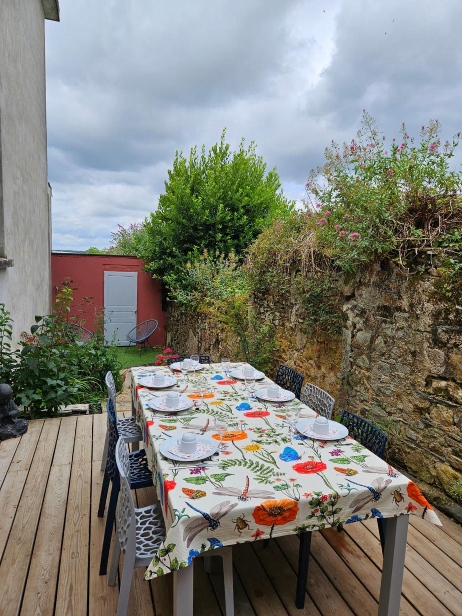 Confidences Escale A Brissac Bed and Breakfast Exteriör bild